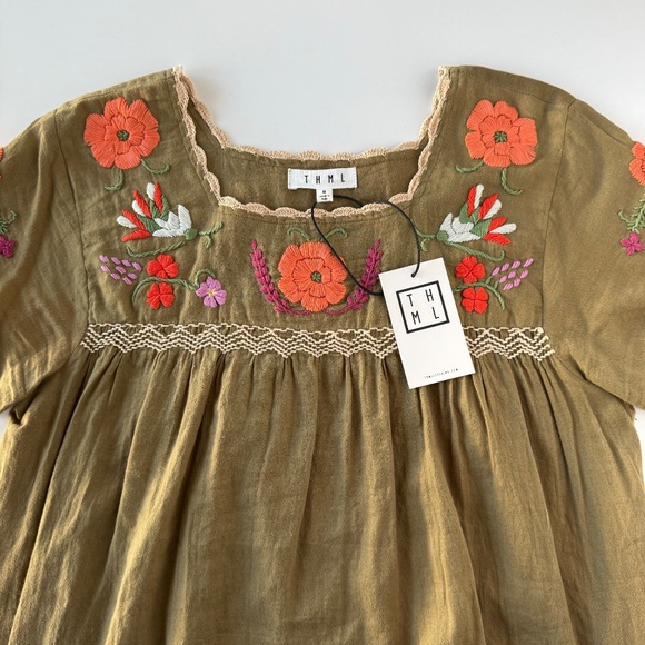 T H M L Women's NWT Embroidered Top size M - Picture 6 of 10